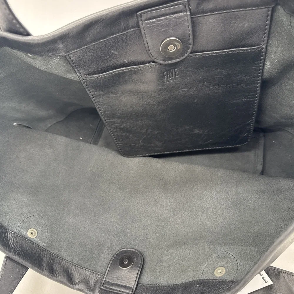 Frye Kenzie Unlined Leather Tote with Matching Pouch Black New MSRP $248